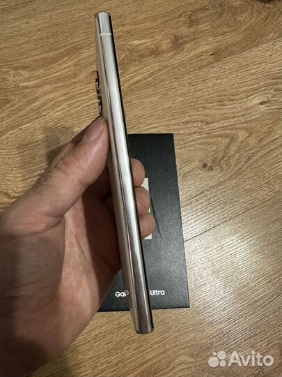 Samsung Galaxy S23 Ultra, 12/256 ГБ