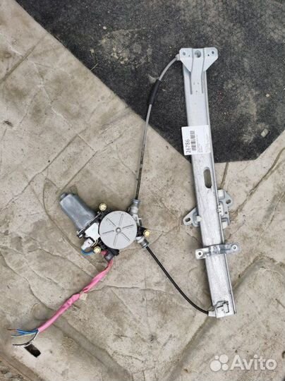 Стеклоподъемник передний правый Honda Fit GD1