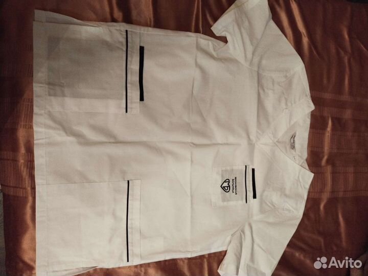 Медицинский костюм