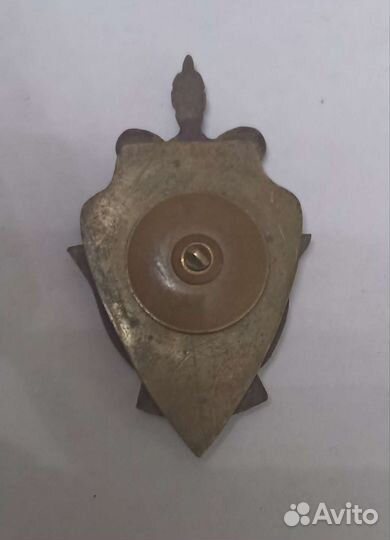 Значок дембельский кгб или мвд, пограничник