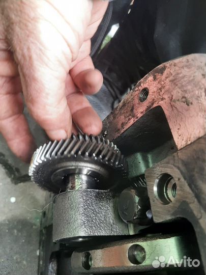 Двигатель KIA carnival 2.9