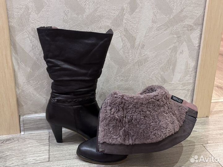 Сапоги женские из натуральной кожи и меха
