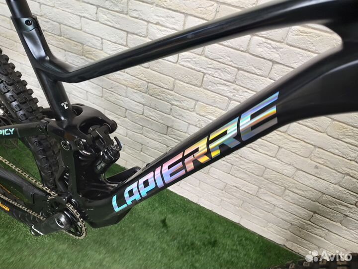 Lapierre Spicy Team Carbon 29