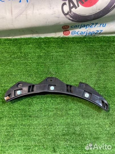 Крепление уширителя(1) переднее правое Mazda Cx-3