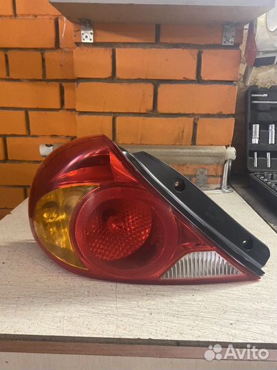 Фонарь задний левый kia spectra