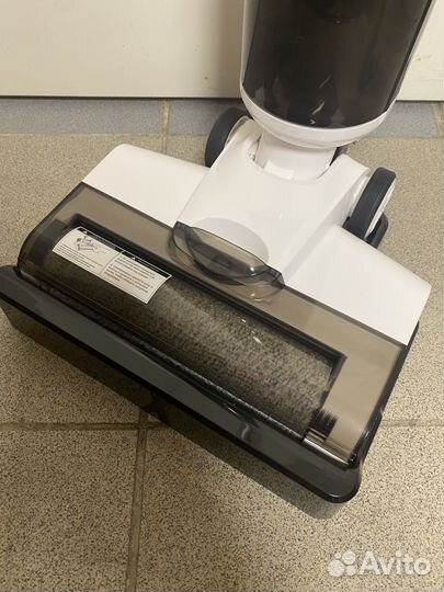 Моющий беспроводной пылесос chovery s10