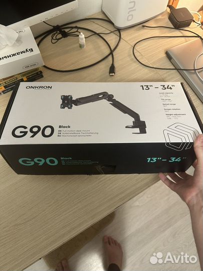 Кронштейн для монитора