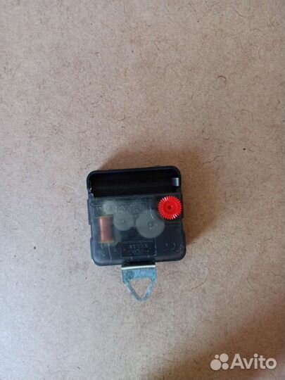 Часы настенные 