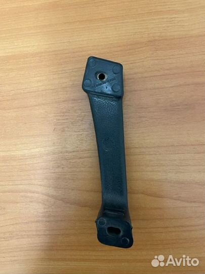 Ручка подлокотника салона Ваз 21083 левая