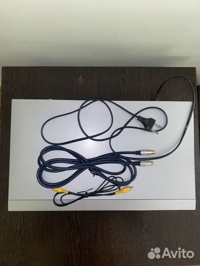 Видеомагнитофон panasonic superdrive NV-SV121EP