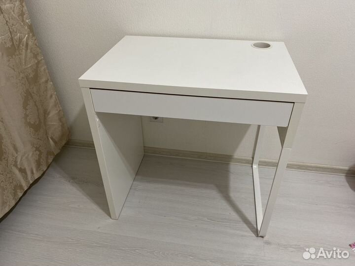 Стол IKEA микке