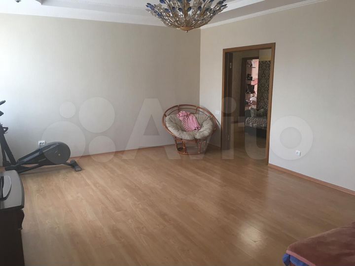 2-к. квартира, 87,9 м², 4/5 эт.