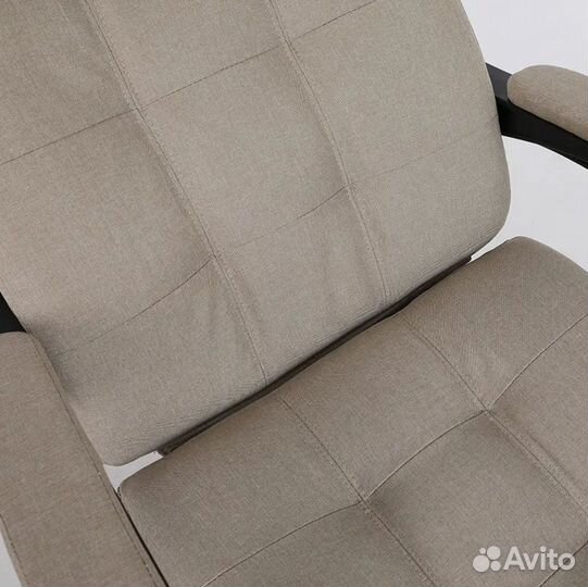 Офисное кресло