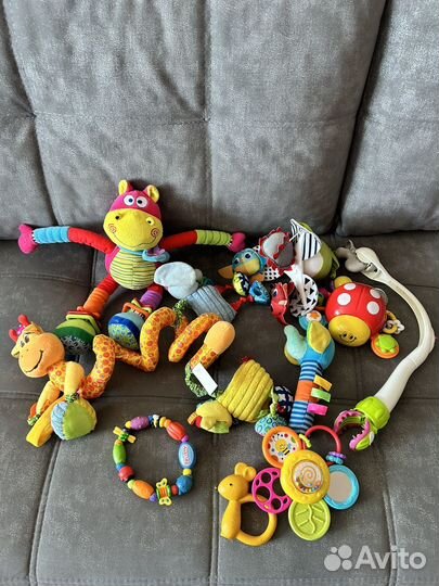 Игрушки для малышей