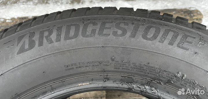 Bridgestone Weather Control A005 Evo 235/65 R17