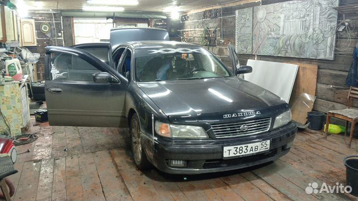 Ниссан максима