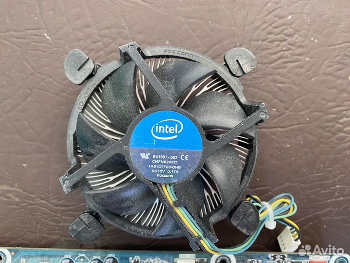 Материнская плата 1156