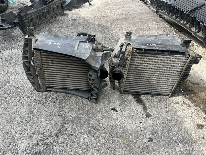 Интеркуллер правый Range Rover L405 левый