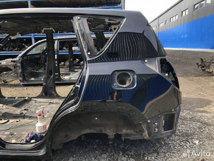 Крыло заднее левое Toyota RAV4