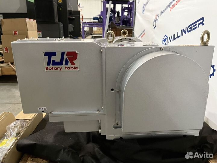 Наклонно-поворотный стол с чпу FHR(s) -255CL