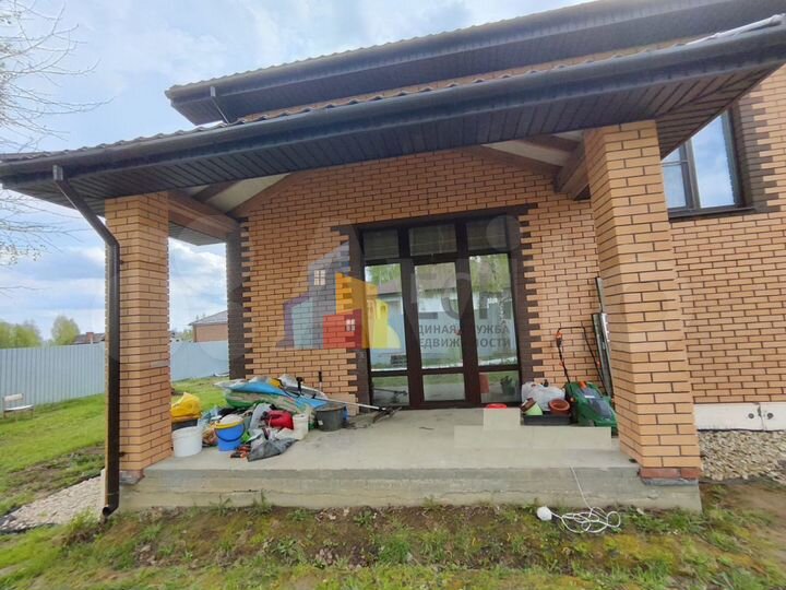 Дом 145 м² на участке 9 сот.