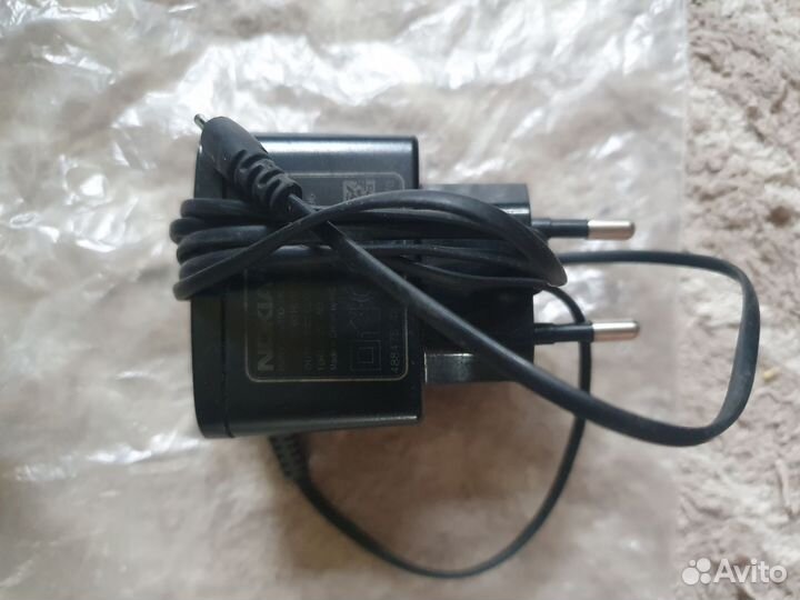 Зарядные устройств для сотовых телефонов