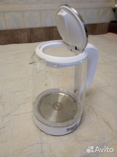 Чайник электрический новый