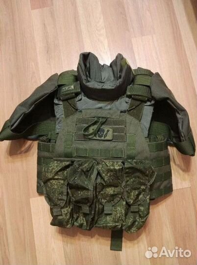 Защита шеи. Боевое снаряжение