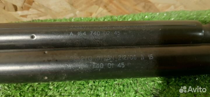 Амортизаторы багажника W164