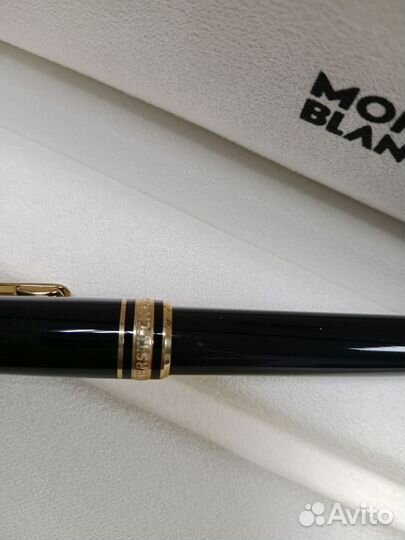 Шариковая ручка montblanc