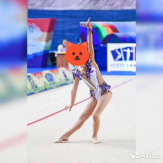 Продаю гимнастический купальник