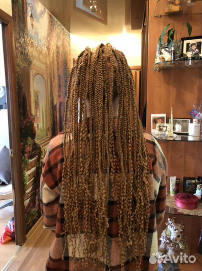 Укладка афрокудри, косички зизи, каниколоны