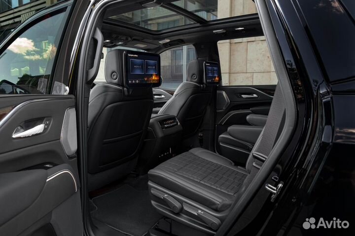 Cadillac Escalade 6.2 AT, 2023, 1 км