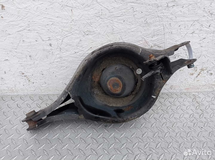 Рычаг зад L Honda Pilot 1