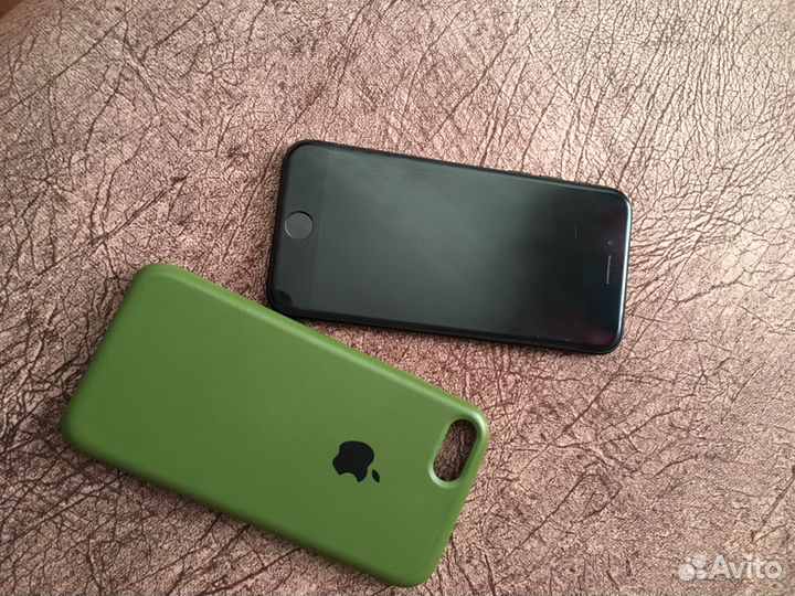 Телефон iPhone 6s и 7