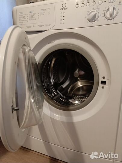 Стиральная машина Индезит wisl 82