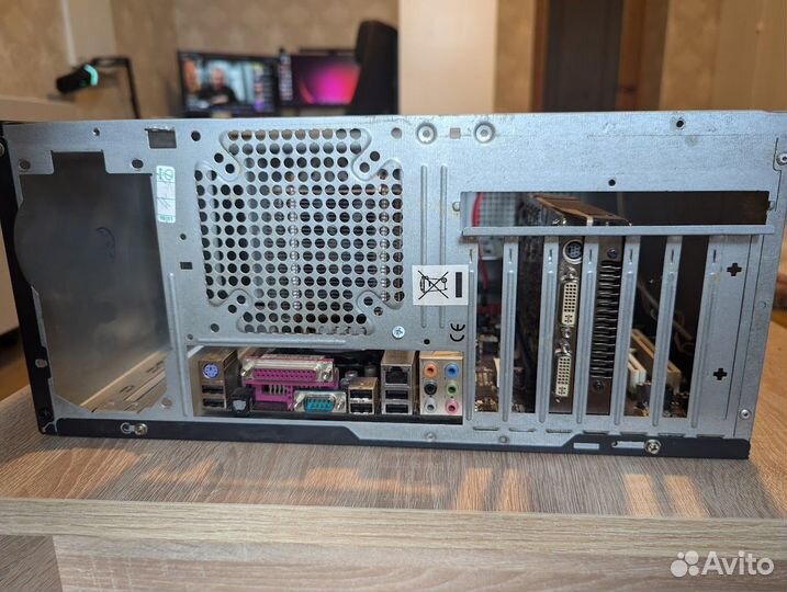 Комплект Xeon 5450 + P5P43TD + 2x4gb DDR3