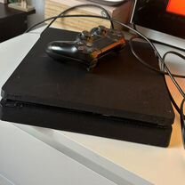 Игровая приставка ps4 бу