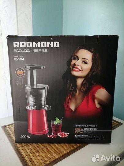 Соковыжималка шнековая 