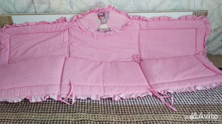 Бортики в детскую кроватку новые