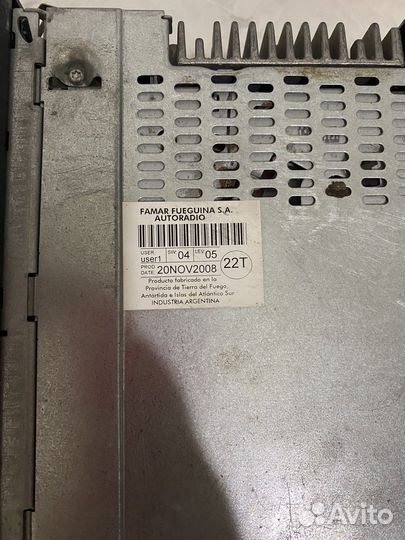 Автомагнитола на VW T 5