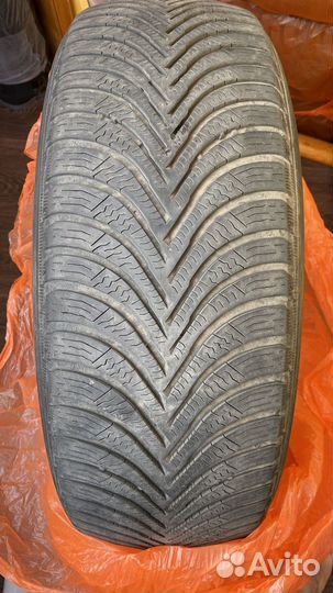 Michelin Alpin 5 205/60 R16 92Y