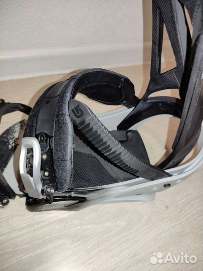 Крепления для сноуборда burton