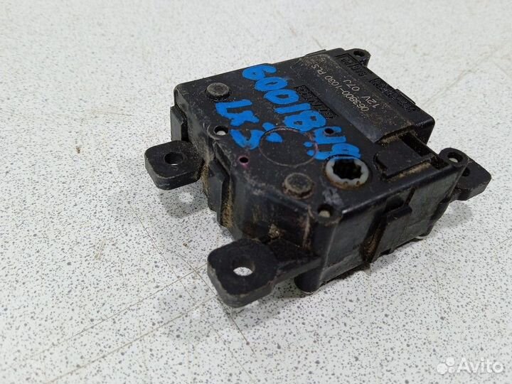 Моторчик заслонки печки 0638001030