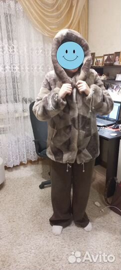 Шуба мутоновая бу 48 50р