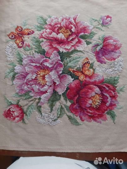 Готовая вышивка 