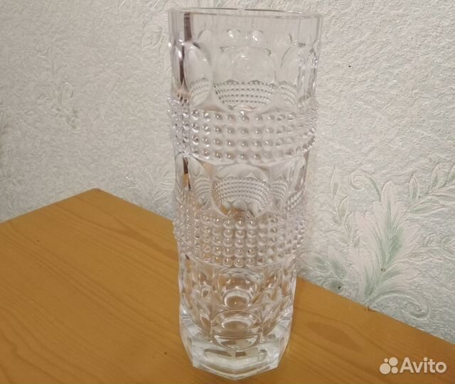 Вазы для цветов: Хрусталь, Фарфор, стекло. Новые