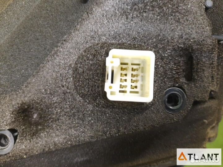 Зеркало левое mazda axela