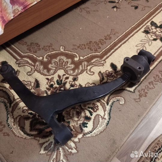 Продам рычаг