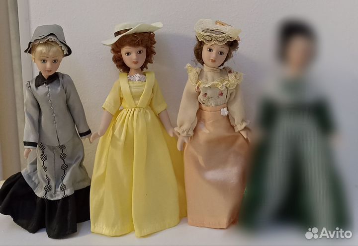 Кукла фарфоровая Дама эпохи